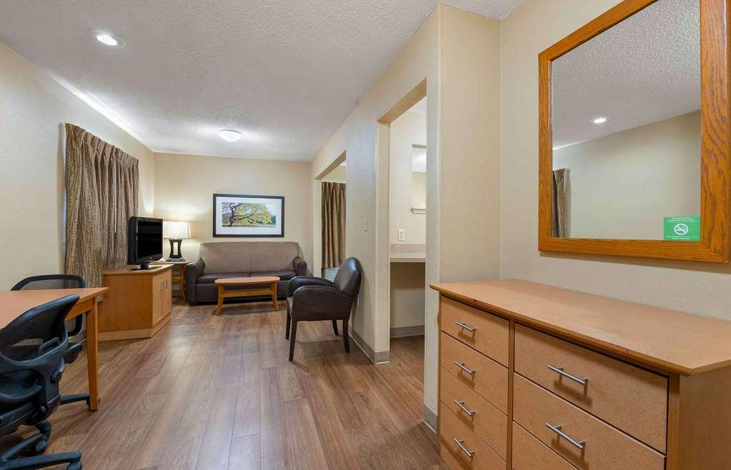 Extended Stay America Suites - Chicago - Lombard - Yorktown Center Phòng bức ảnh