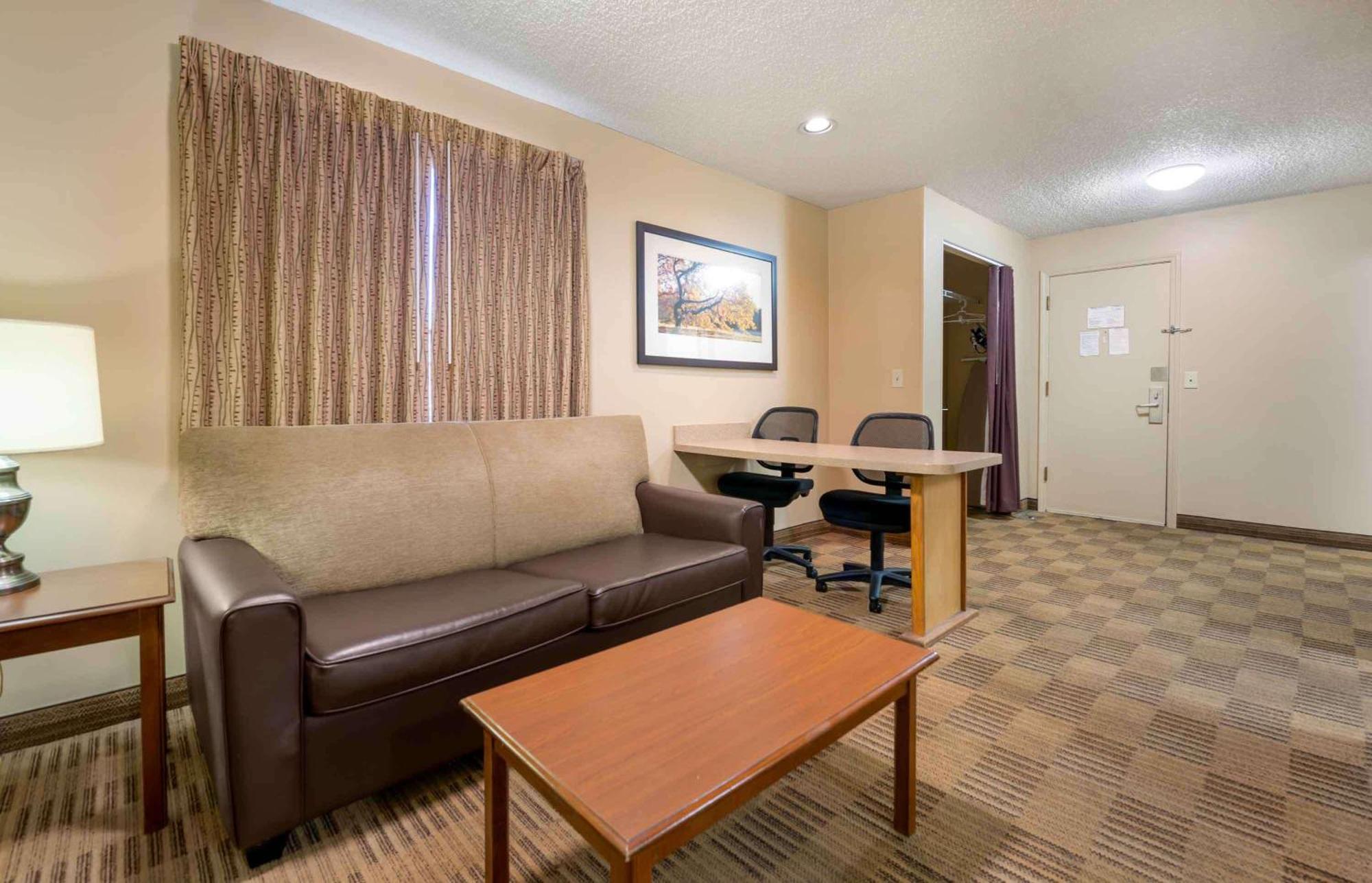 Extended Stay America Suites - Chicago - Lombard - Yorktown Center Ngoại thất bức ảnh