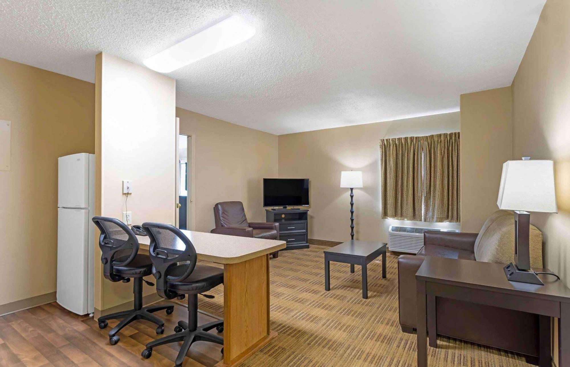 Extended Stay America Suites - Chicago - Lombard - Yorktown Center Ngoại thất bức ảnh