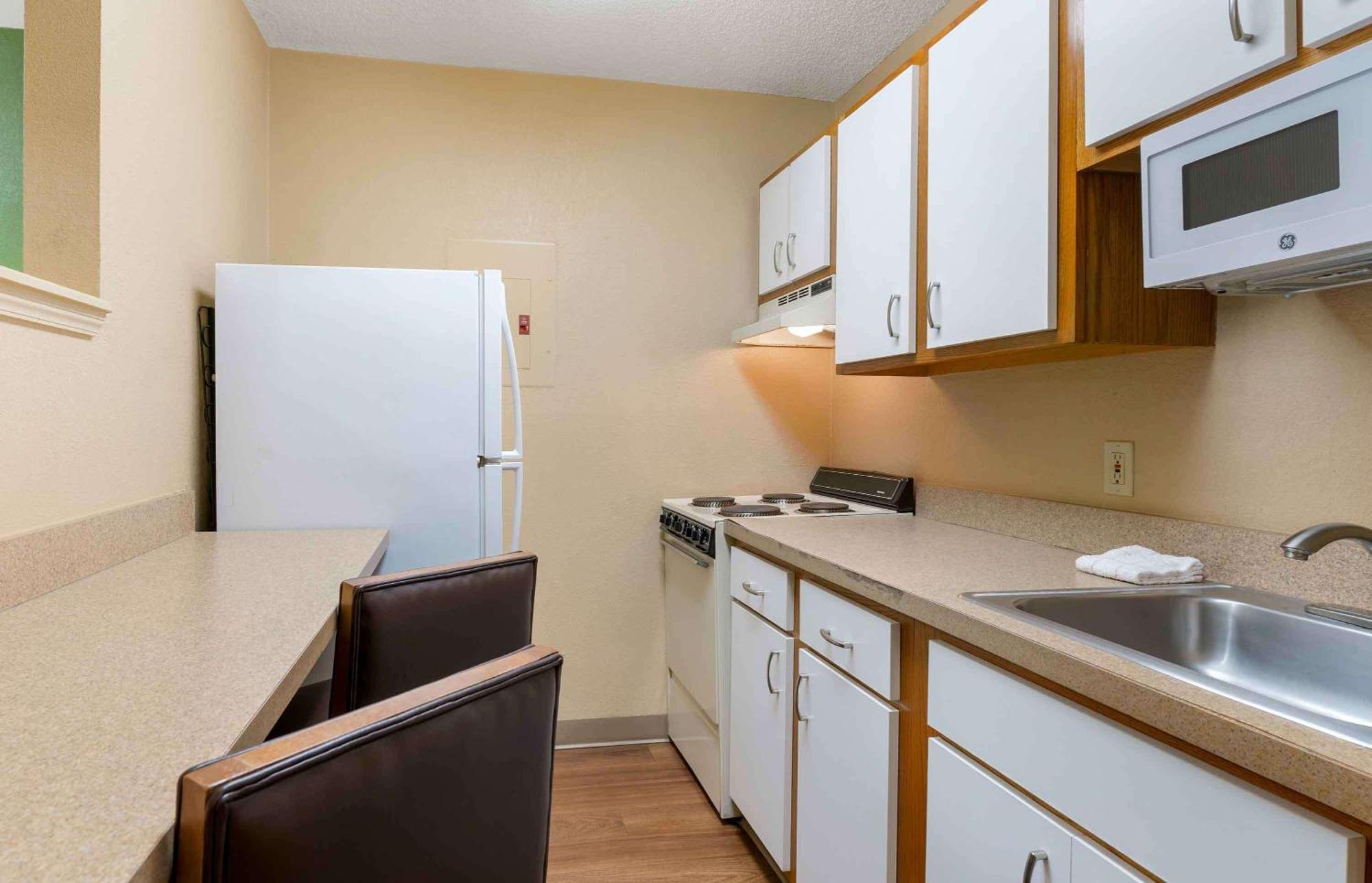 Extended Stay America Suites - Chicago - Lombard - Yorktown Center Ngoại thất bức ảnh