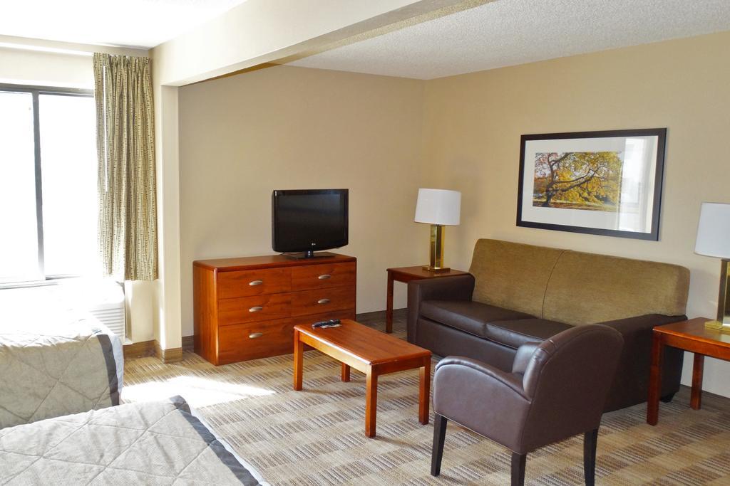 Extended Stay America Suites - Chicago - Lombard - Yorktown Center Ngoại thất bức ảnh