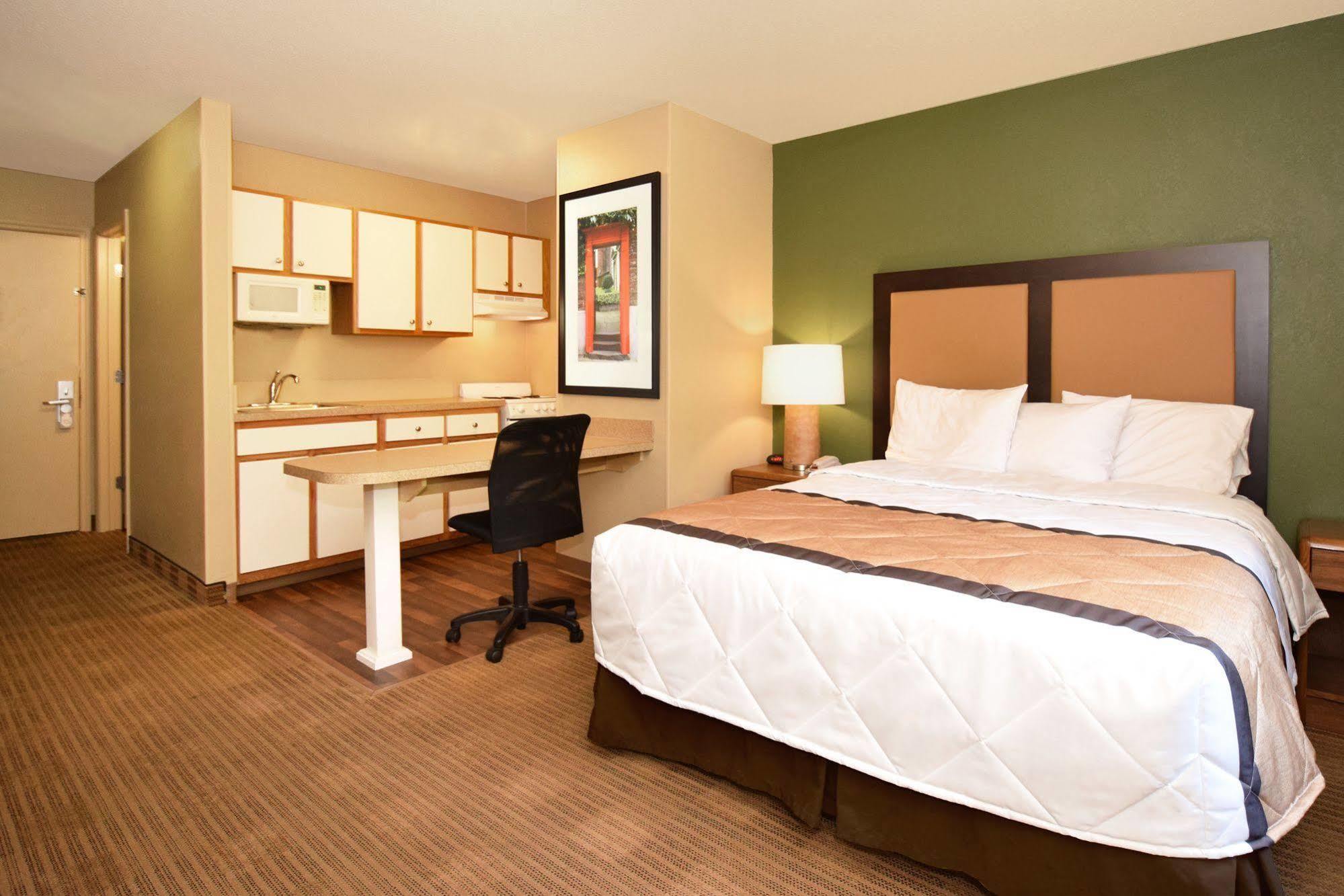 Extended Stay America Suites - Chicago - Lombard - Yorktown Center Ngoại thất bức ảnh
